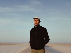 Bosse-Album "Stabile Poesie": "Mit Nazis und mit Tätern rede ich nicht"